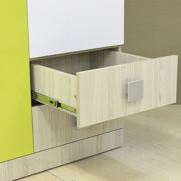 Фото Шкаф Стиль 2 (70) двухдверный от производителя Аквилон в Судаке по цене 19 230 ₽